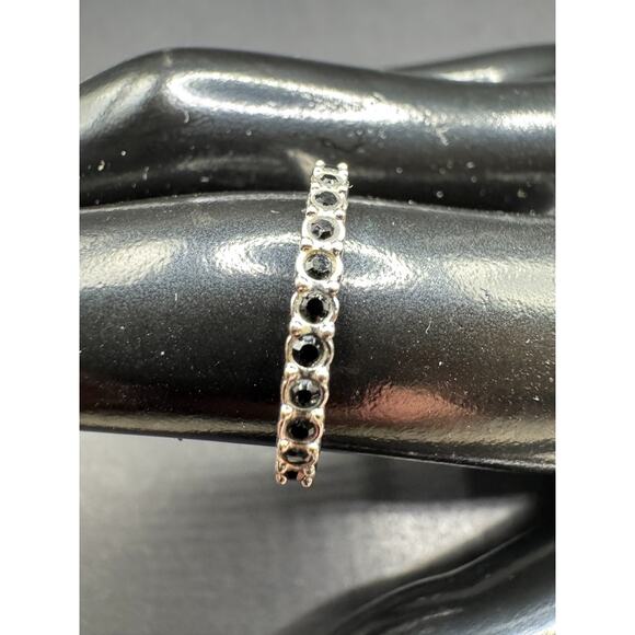 Swarovski Black Crystal Rhodium Plated Eternity Band Ring Size 7 Stackable - Picture 1 of 10